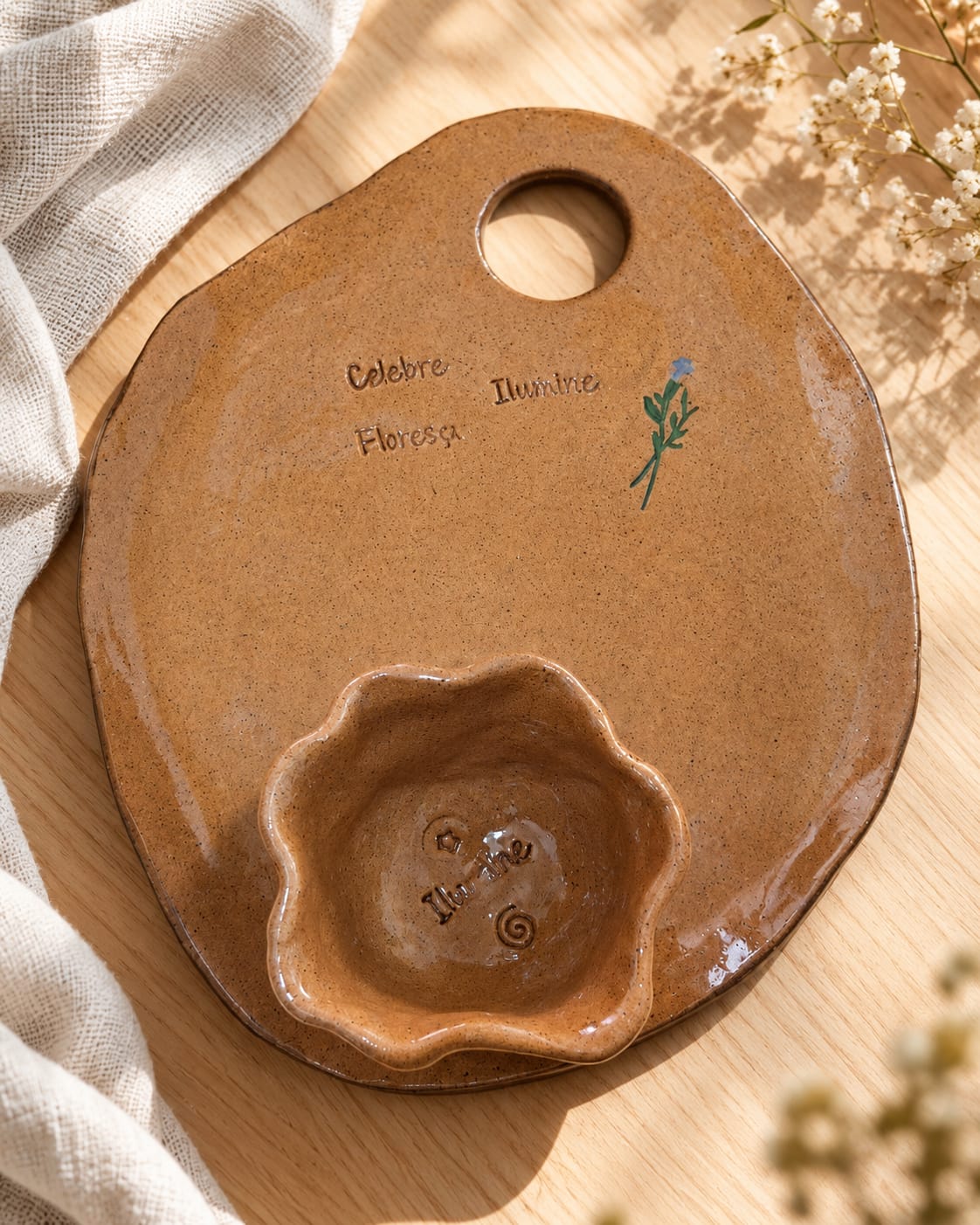 PETISQUEIRA COM MOLHEIRA EM CERAMICA ARTESANAL